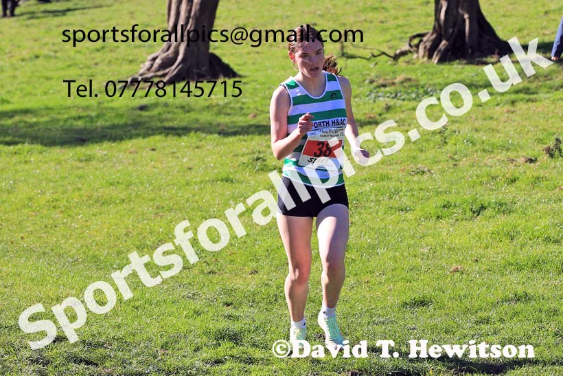 Womens under-17s and under-20s, 2022 NECAA Cross Country Relays, Thornley Hall Farm, Peterlee, County Durham, October 15th. Photo: David T. Hewitson/Sports for All Pics